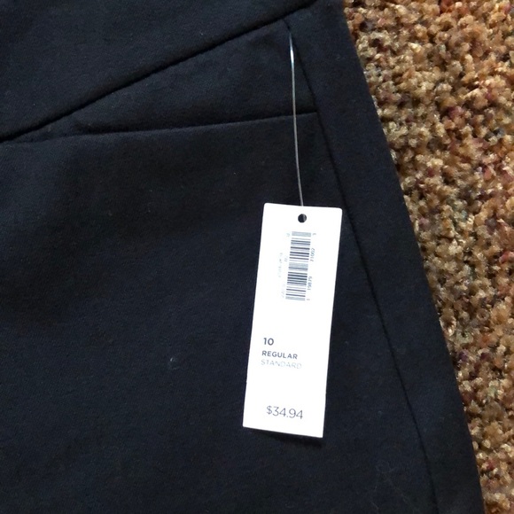 Black pixie mid-rise old navy peg pants - Picture 5 of 5